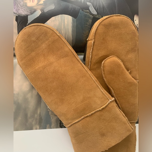 ๐ฅ๐ฅ๐ฅ HISO Luxury Sheepskin Mitten size M/L ๐ฅ๐ฅ๐ฅ - Picture 2 of 5